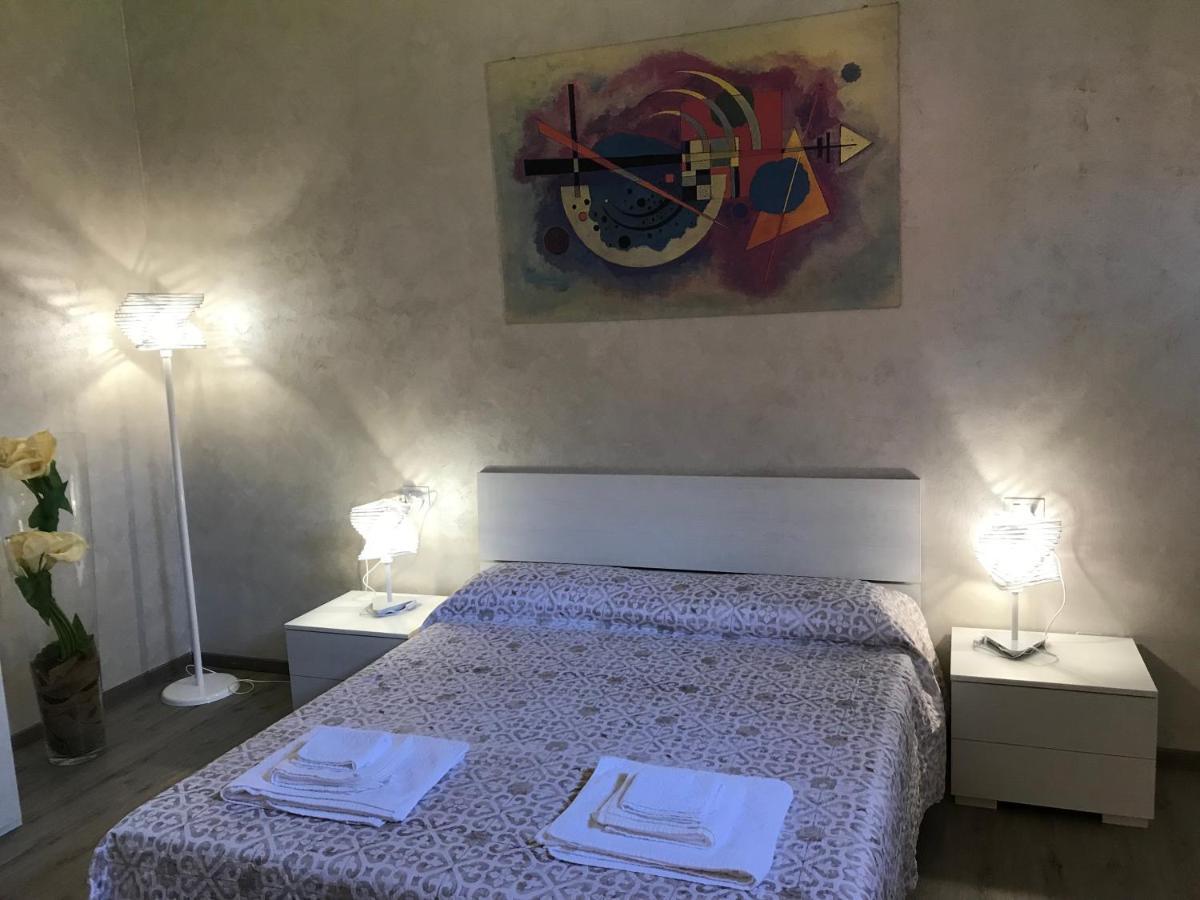 Vea Apartment Padenghe sul Garda Exterior foto